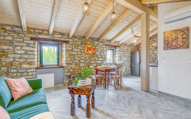 Old Mulberry Stone House