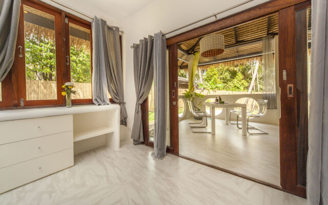 Sand Shine Villa