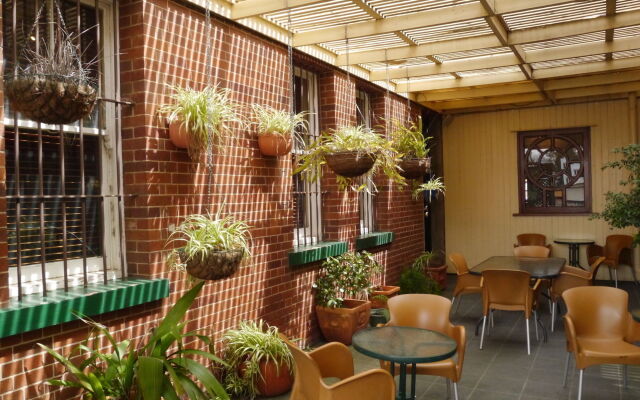 Criterion Hotel Warwick