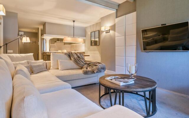 Luderna - Apartamento con terraza Bonaigua D8 Bordius