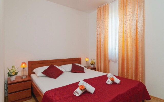 Stunning Apartment in Supetar With 2 Bedrooms and Wifi