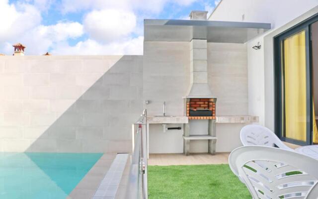 Casa con piscina de agua salada III