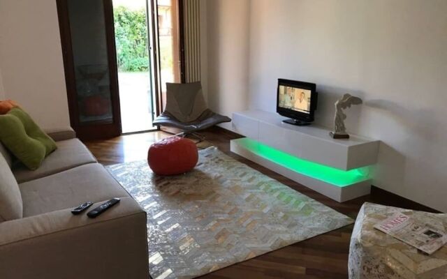 Charming 3 Bedroom Villa in Calmasino