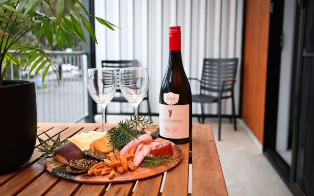 Mansfield Apartments