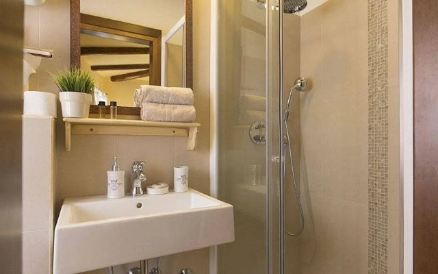 Rooms Duketis