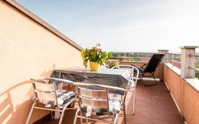 Apartments Maria 821