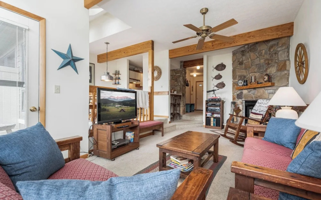 Ski Harbor 14 by Taylor Made Deep Creek