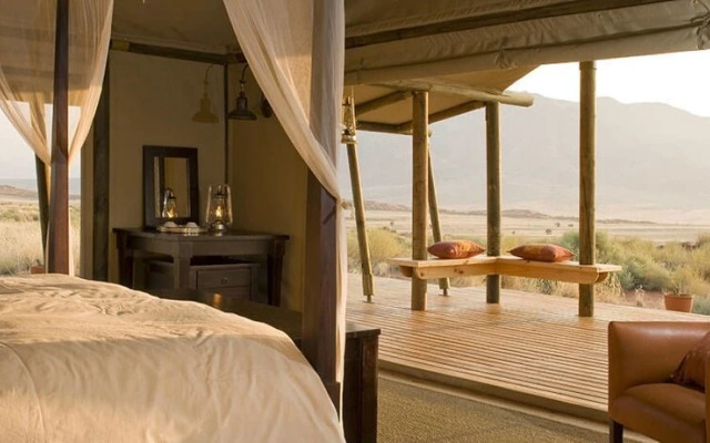 Dune Camp