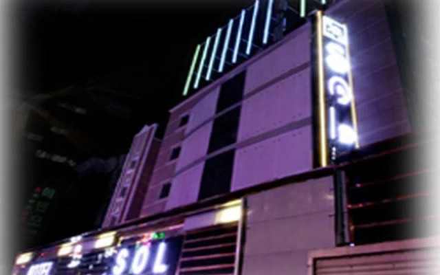 Sol Hotel