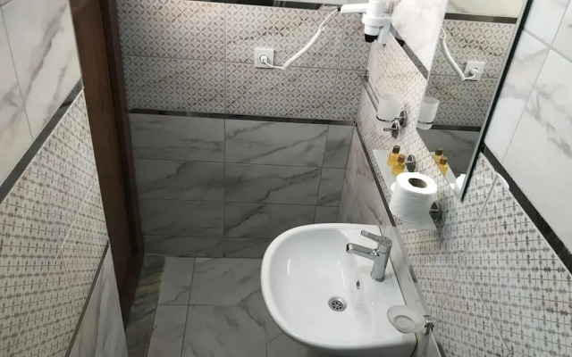 Mut Hotel