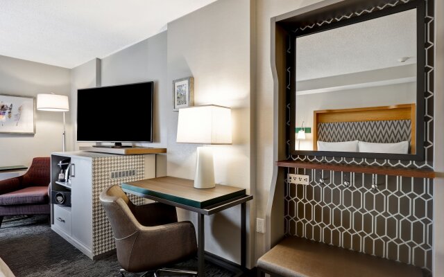 Holiday Inn Ottawa Dwtn - Parliament Hill by IHG