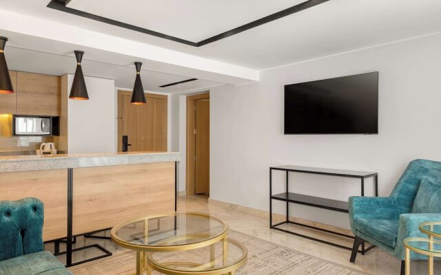 Radisson Residences Cairo Heliopolis