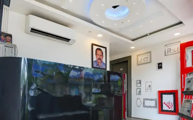 OYO townhouse 412 Aditya International