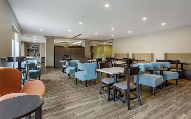 MainStay Suites Bowling Green North