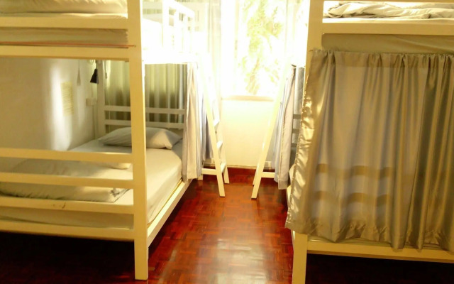 Home16 Hostel 16