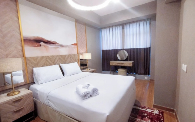 Strategic 2Br At Grand Sungkono Lagoon Apartment