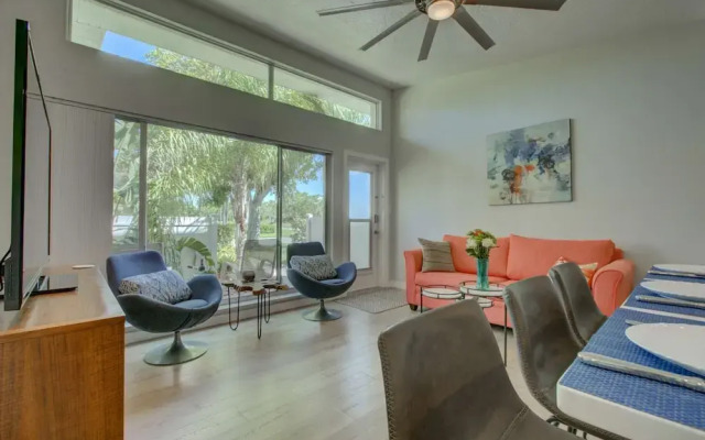 Pelican Gardens Villa 23
