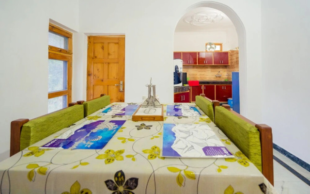 OYO 13292 Home Peaceful 2BHK Villa Kempty Fall