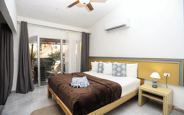Buena Vista Oceanfront & Hot Springs Resort
