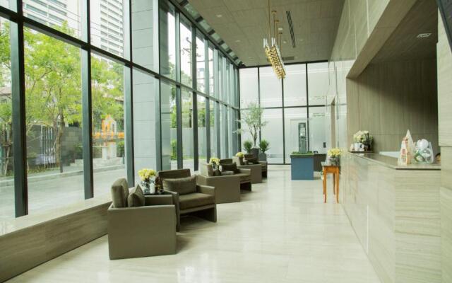 Circle Sukhumvit 11#Luxury#Pool#Gym#BTS Nana&MRT Sukhumvit#1BR#Max4ppl