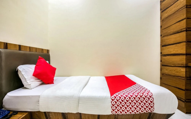 OYO 3931 Hotel Hiramani