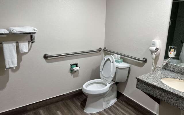 Econo Lodge Beaumont I-10 South