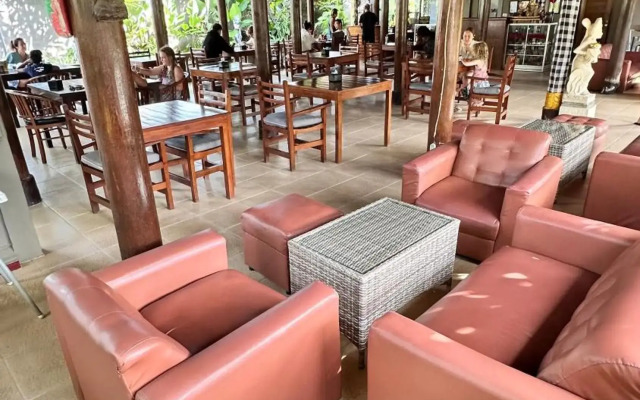 Puri Bali Lovina