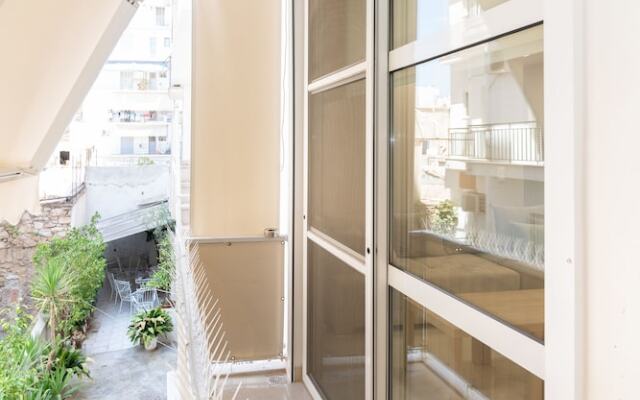 Cosy 2BR-Apartment next to Bars & Resto