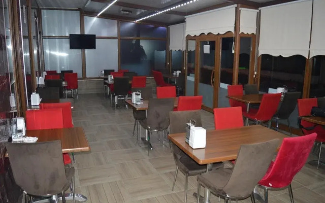 Otel Ege Akçay