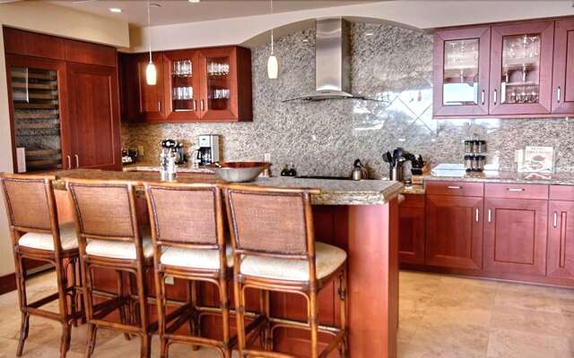 Lani Kai - Three Bedroom Condo
