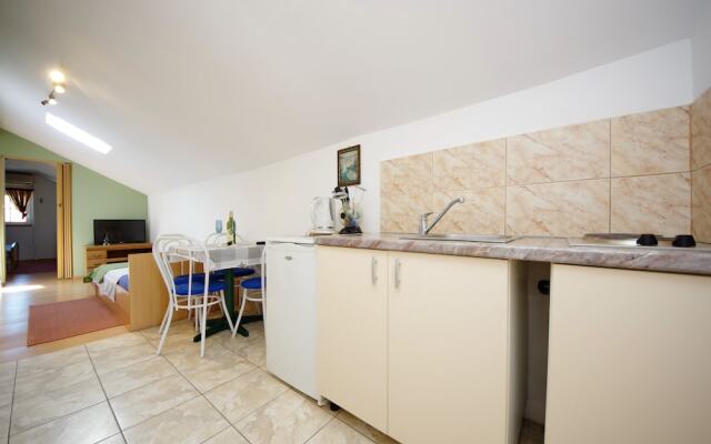 Anna Apartmants Bibinje - Apartment 4