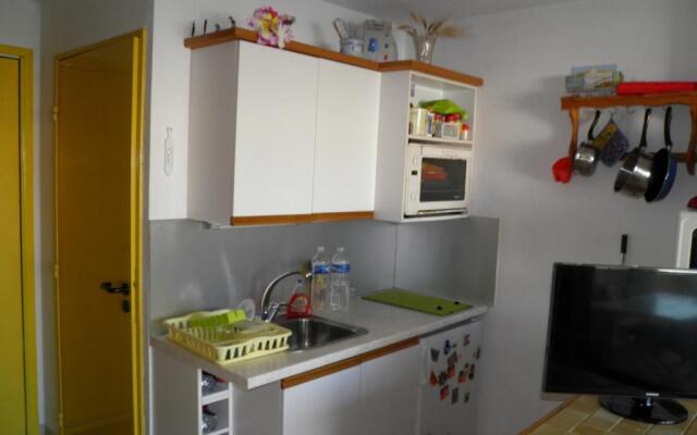 Appartement Sète, 1 pièce, 4 personnes - FR-1-338-127