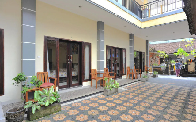 Airy Kuta Kartika Plaza Gang Samudra B2000 Bali