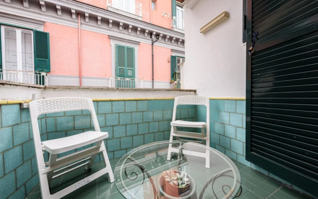 Via Avvocata 25 in Napoli