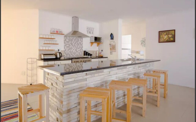 Blond's Blessings Struisbaai