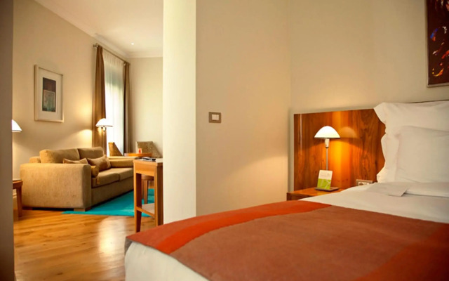 Tomtom Suites - Special Class