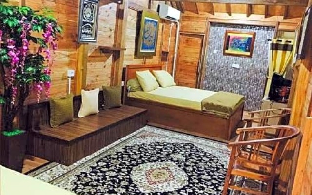 Penginapan Muslim Yuni INN