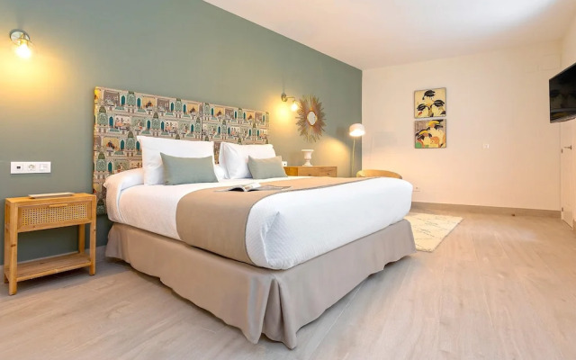 Genteel Home Teatro Gongora