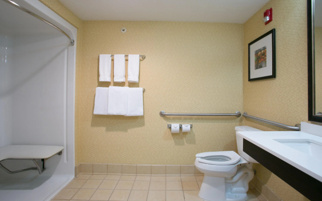 Holiday Inn Hotel & Suites-Milwaukee Airport by IHG