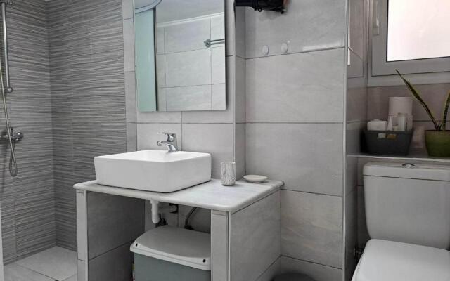 Cozy Apartment in Nea Palatia-Oropos