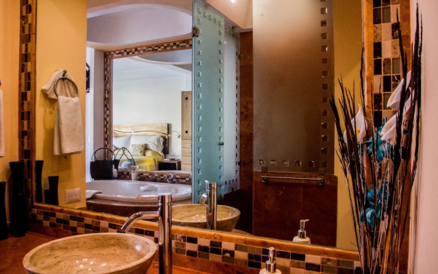 Hotel Andales on the Bay Suites