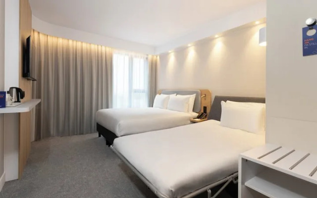 Holiday Inn Express Brussels Airport