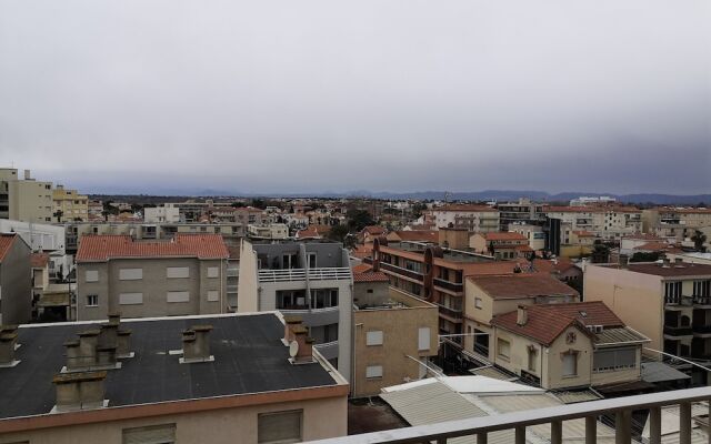 Appartement dans résidence front de mer