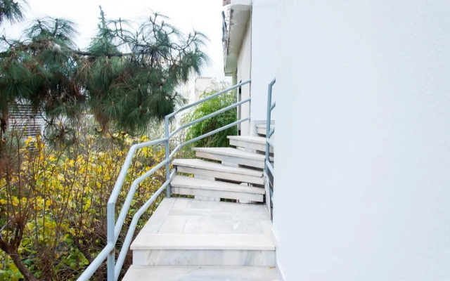 Stephany Apartment