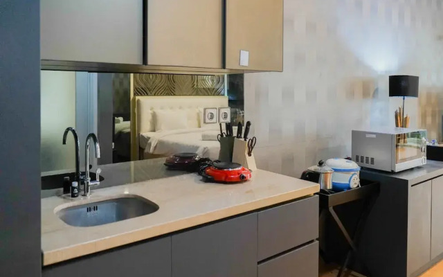 Spacious Studio with Sofa Bed @ Ancol Mansion Apartment