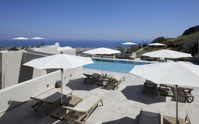 Mayu Suites