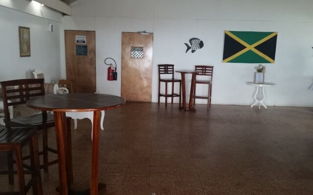 Irie Beach Studio
