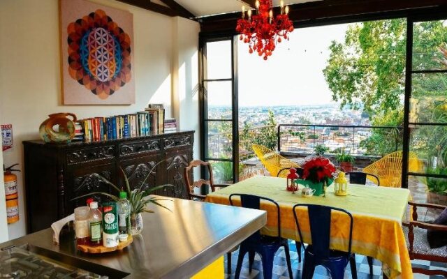 Magic Garden House