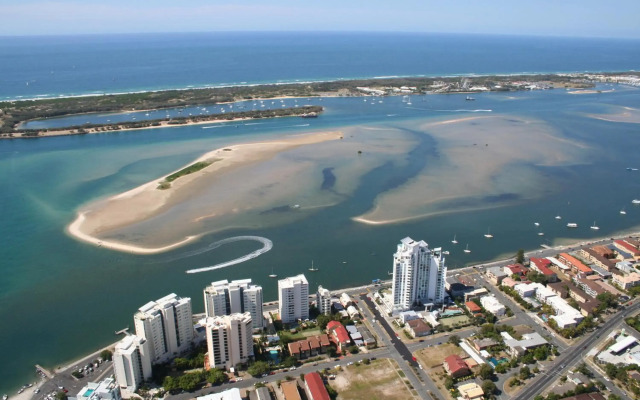 Blue Waters Apartments