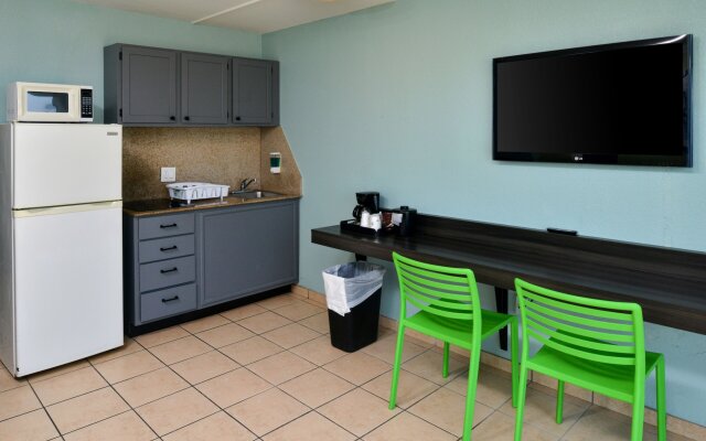 SureStay Studio by Best Western Virginia Beach Oceanfront